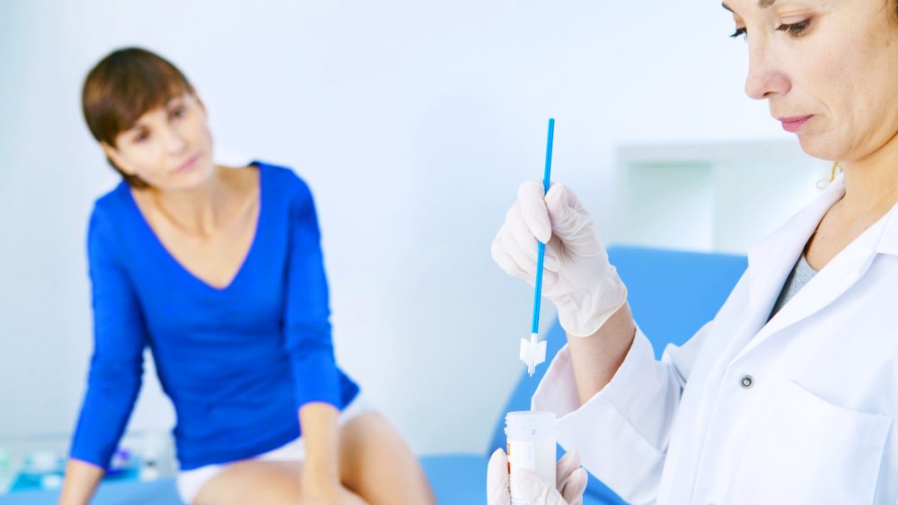 Что означает обнаружение ключевых клеток в мазке у женщин?