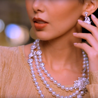 Безупречный вкус бижутерии Шанель Безупречный вкус бижутерии Шанель