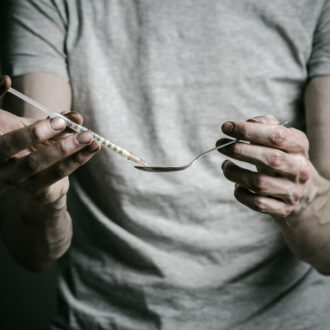 Где лечить наркотическую зависимость во Львове: описание клиники, возникновении зависимости, причины смерти при наркомании