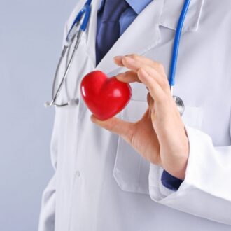 Где найти качественного кардиолога в Киеве: для чего нужен кардиолог, когда к нему следует обратиться, плюсы клиники
