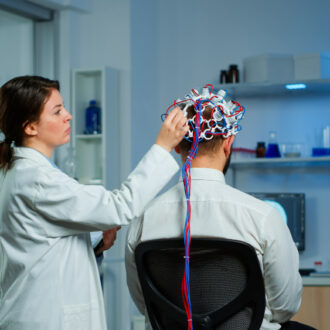 Невролог: кто это и чем занимается врач