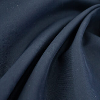 Где приобрести плащевую ткань?