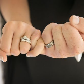 Различные фазы и особенности взаимоотношений в семье