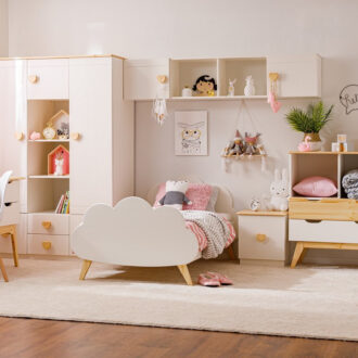 Детская мебель из массива: безопасность и комфорт для малышей