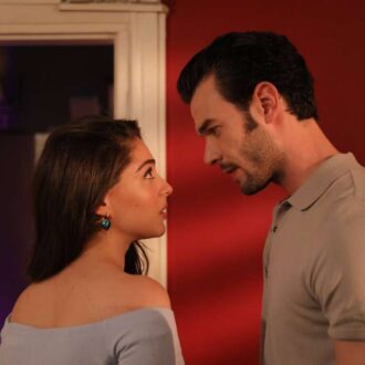 Любовный четырёхугольник в турецкой комедии «Игра на удачу»