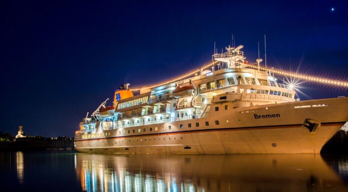 Аренда теплохода