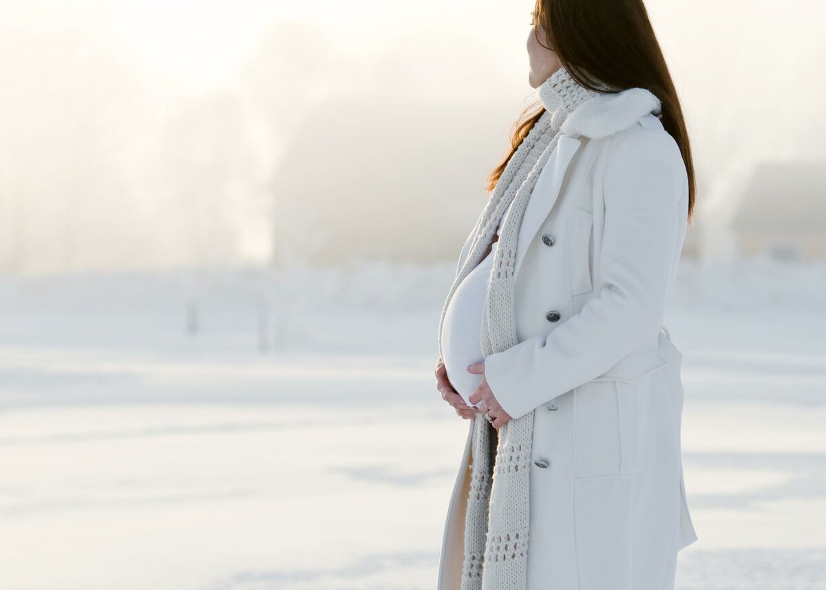 Зимняя одежда для беременных: комфорт и стиль в холодное время года