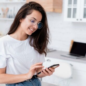 Где прочитать новости Кыргызстана: новостной портал Manas.news, разделы, состав редакции и плюсы новостного портала