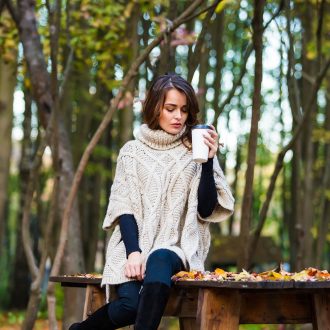 И снова пончо: весна близко!