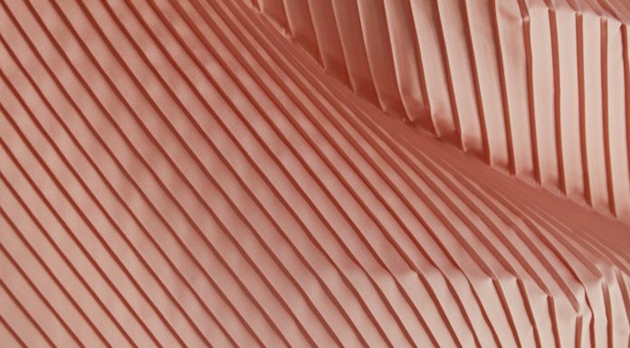 Гофре плиссе: что это за ткань и где используется