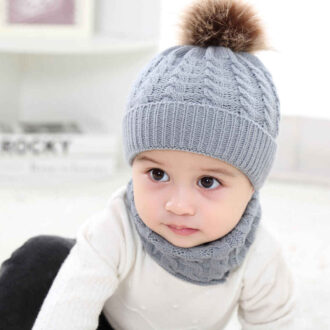 Вязание шапочек для детей от 0 до 3 лет с описанием и схемами спицами: фото