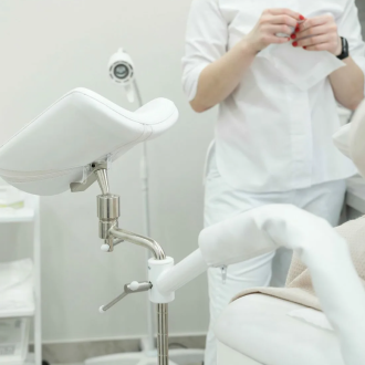 Посещение гинеколога: почему важно посещать этого врача, какие заболевания он лечит