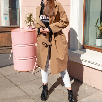 Плащи из тренча: стильная и практичная одежда на любой сезон