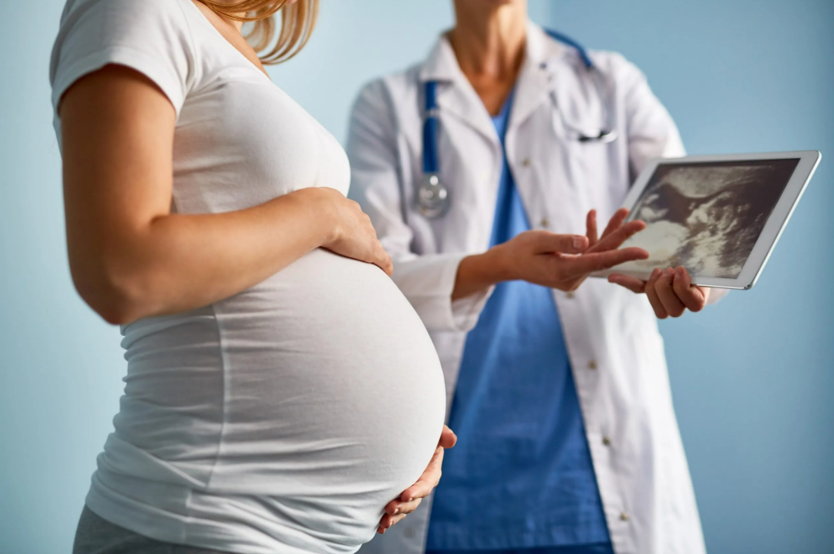 Акушерство и гинекология: важность профессии, как ведут беременность и принимают роды