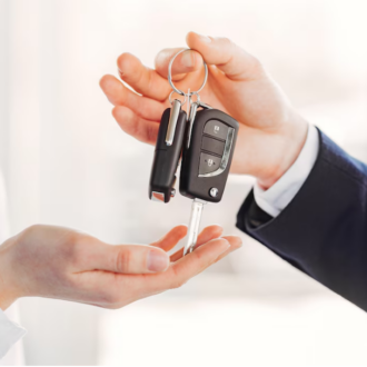 Аренда автомобиля: плюсы, недостатки и основные моменты