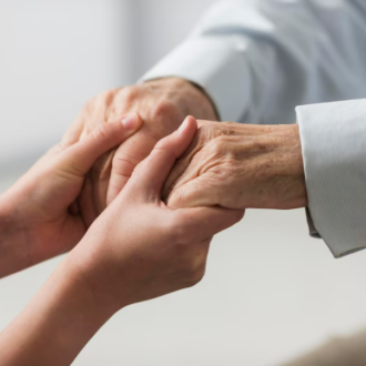 Пансионаты для пожилых людей: отзывы и цены