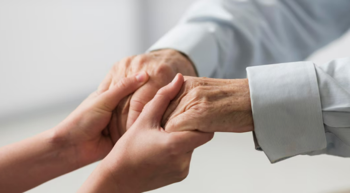 Пансионаты для пожилых людей: отзывы и цены