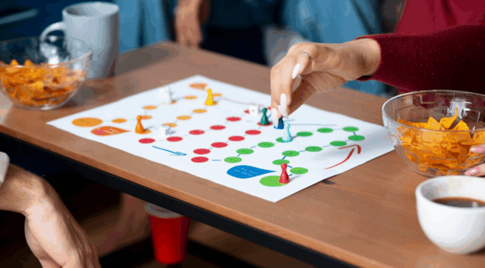 Настольные игры для детей, для всей семьи: подробный обзор