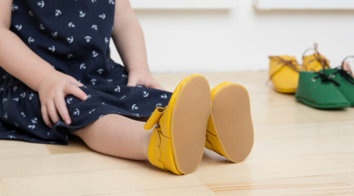 Правила по выбору детской обуви: главные особенности, рекомендации и достоинства для правильного ношения обуви детям