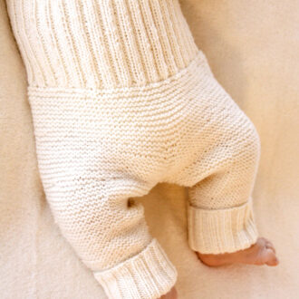 Штанишки для новорожденных спицами: схемы и описание, видео