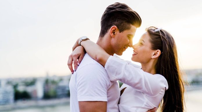 Журнал об отношениях: что это, зачем люди читают, что можно узнать из журнала