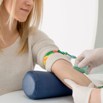 Как можно сдать анализ на коронавирус в Москве