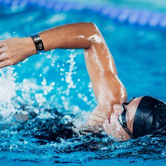 Как оформить справку в бассейн?