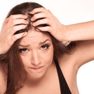 Выпадение волос у женщин