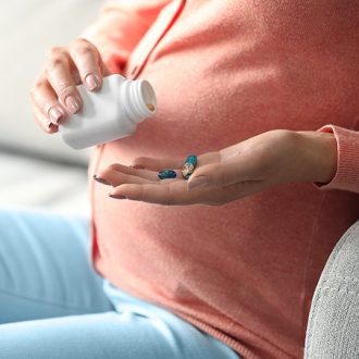 С какой целью назначают Метипред в протоколе ЭКО?