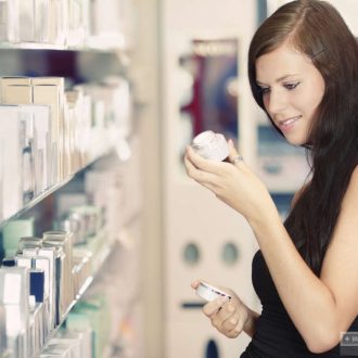 Как выбрать подходящую косметику?
