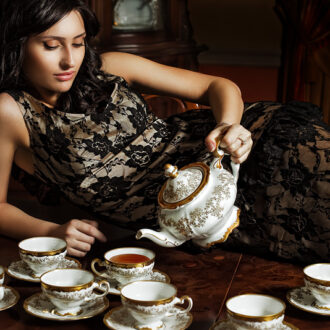 Где купить элитную и дорогую посуду?