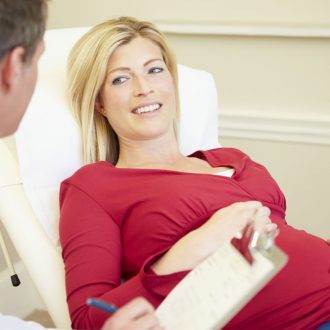 Как устанавливается пессарий при беременности и когда его снимают?