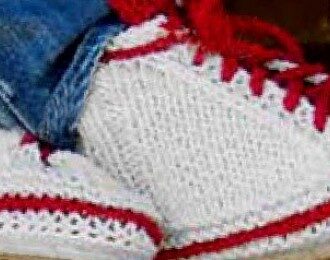 Вязаные спицами кеды: 6 моделей со схемами, описанием и видео мк для начинающих