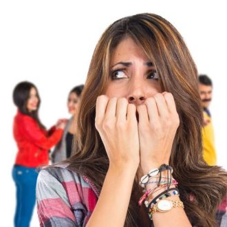 Как преодолеть страх общения с людьми: советы психологов