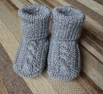 Как связать детские носки на 2 года спицами
