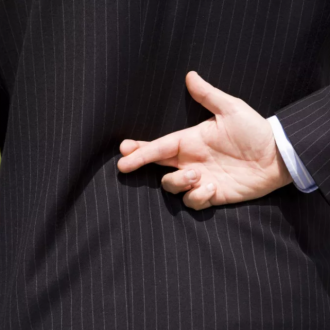 13 самых популярных фраз-уловок, которые используют мужчины в начале отношений