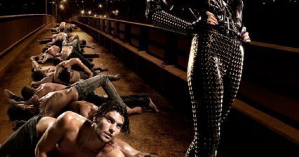 Как обратить внимание на себя мужчины