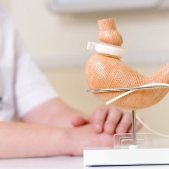 Бариатрия: путь к борьбе с ожирением через хирургические методы