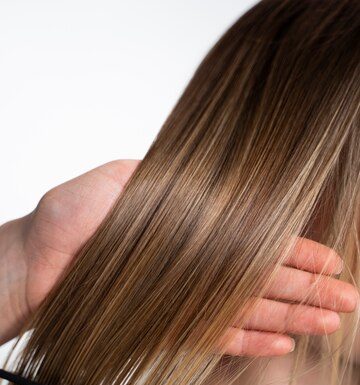 Косметика для волос: уход, восстановление и стимуляция роста https://ru.freepik.com/free-photo/beautiful-keratin-treated-hair_23987812.htm#fromView=search&page=1&position=44&uuid=b07f838e-a5c6-42a0-8f48-c66ffb71b5d7