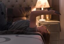 Инсомния: причины, симптомы и лечение