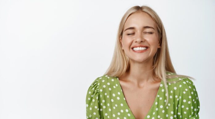 Реставрация зубов: современные методы восстановления зубов для сияющей улыбки