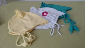 Как связать чепчик спицами для новорожденного, схема и описание, пошаговая инструкция для начинающих