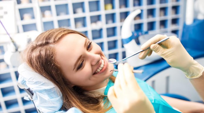 К каким докторам обратиться с болезнями полости рта?