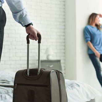 Почему мужчины возвращаются к бывшим: 12 причин, озвученных психологами