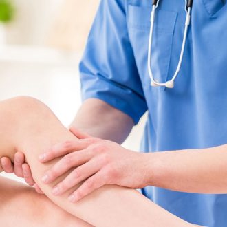 Что лечит флеболог?