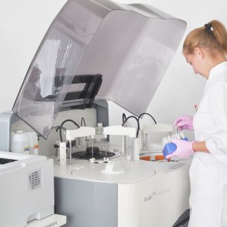 Фосфаты в моче: что означают, причины, лечение