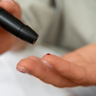 Измерение уровня сахара в крови: понимание и важность