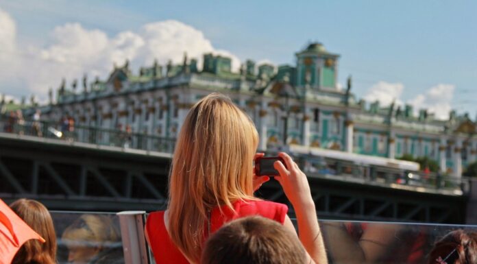 Как остаться в восторге от поездки в Санкт-Петербург?