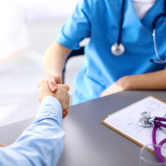 Что на самом деле происходит во время лечения наркомании