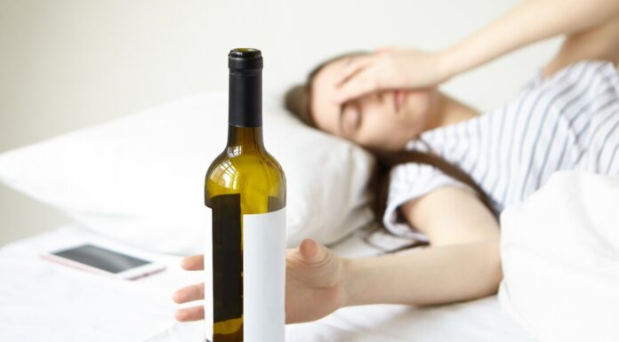 Качественное выведение из запоя: лечение и помощь при зависимости